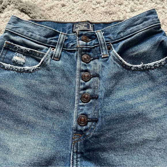 Abercrombie & Fitch Dark Blue Frayed Jean Shorts - Picture 3 of 9